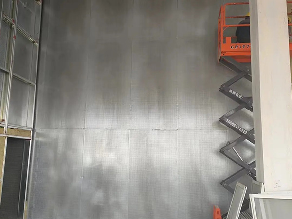 防爆墻板施工全攻略：性能優(yōu)勢(shì)、規(guī)范安裝與場(chǎng)景應(yīng)用